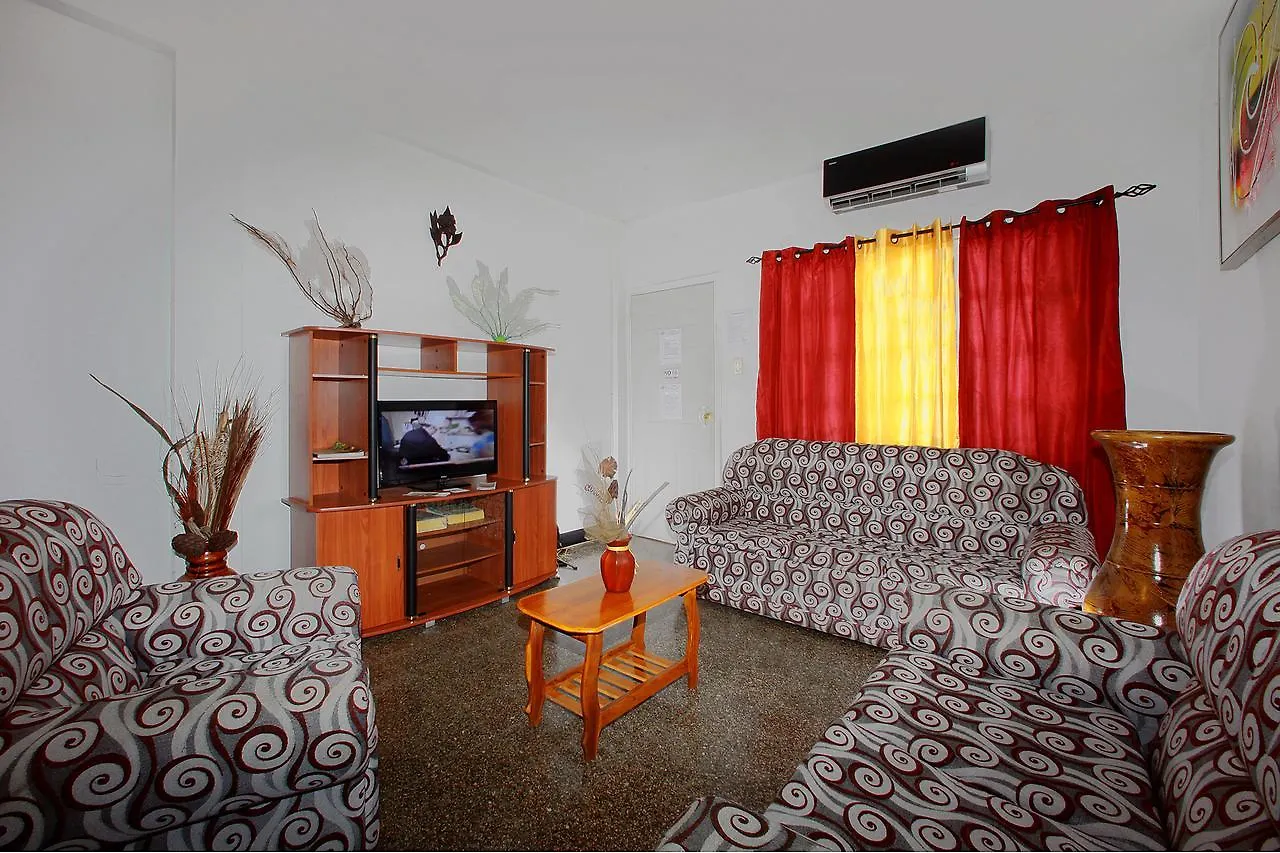 The Cannons Hotels - St James Port of Spain Trynidad i Tobago